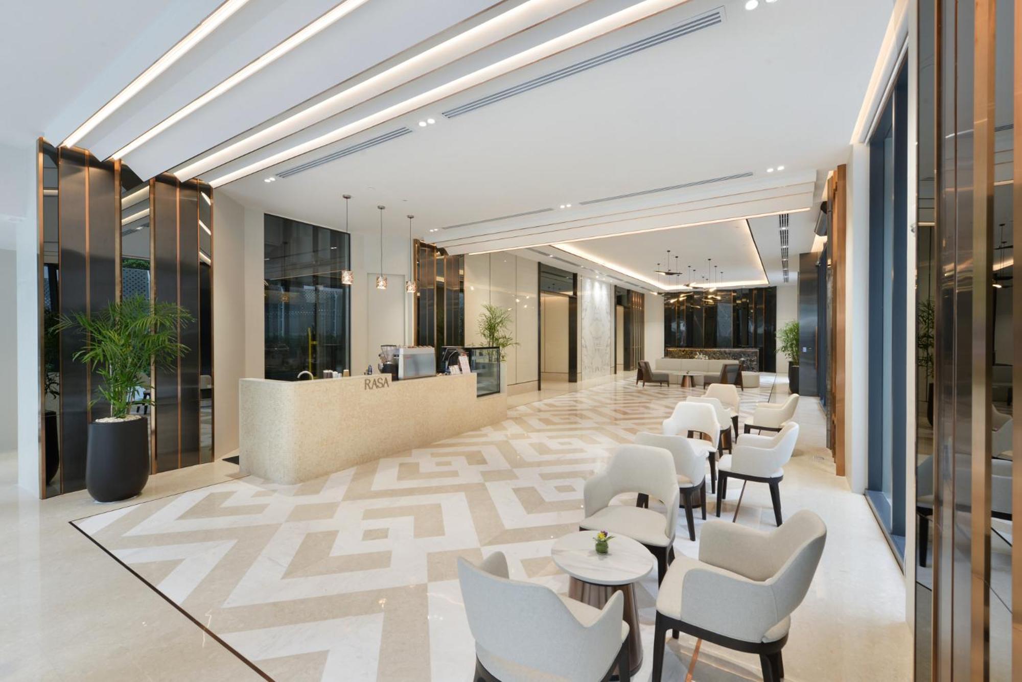 Gm Estate Hotel And Executive Apartments Sukhumvit 20 Банкок Екстериор снимка