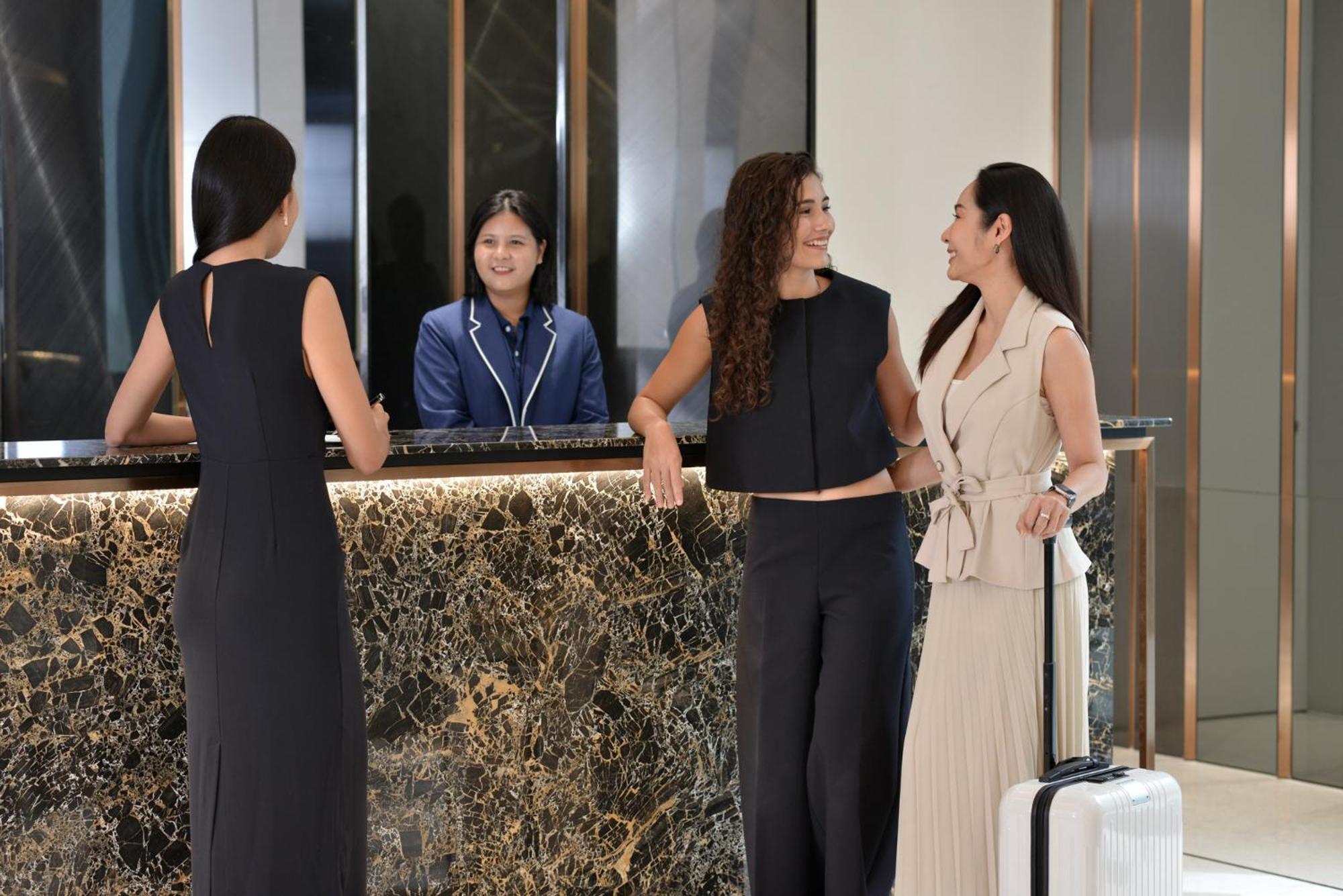 Gm Estate Hotel And Executive Apartments Sukhumvit 20 Банкок Екстериор снимка
