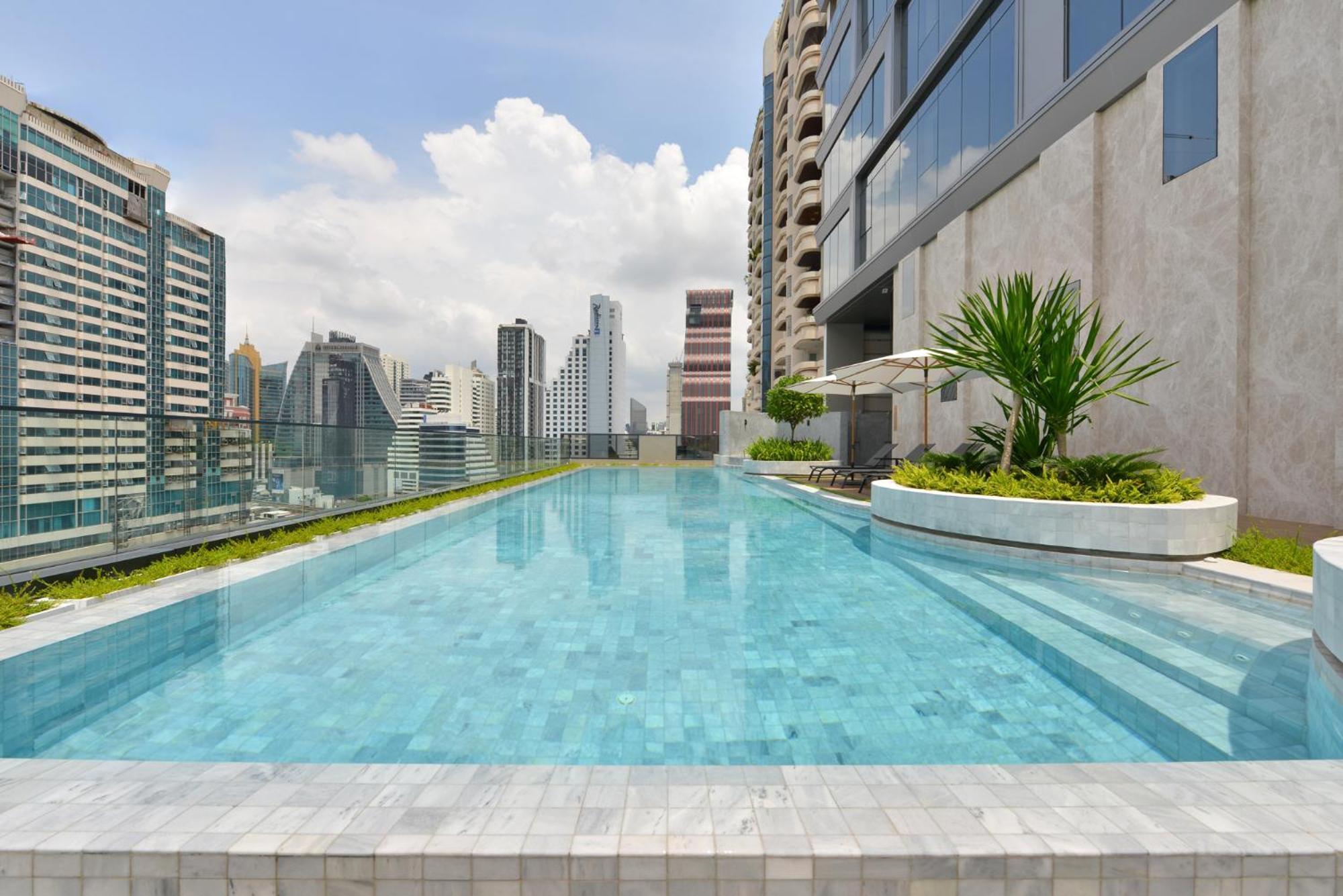 Gm Estate Hotel And Executive Apartments Sukhumvit 20 Банкок Екстериор снимка