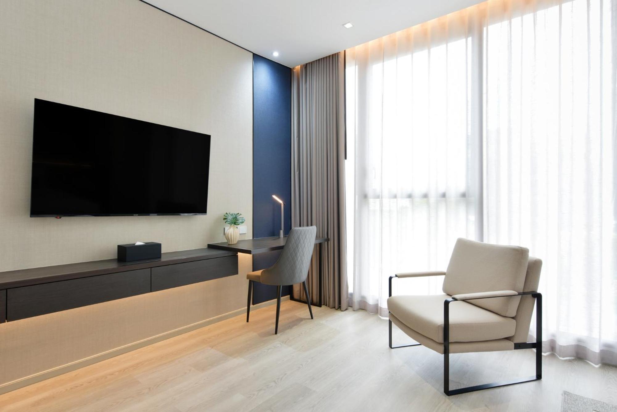 Gm Estate Hotel And Executive Apartments Sukhumvit 20 Банкок Екстериор снимка