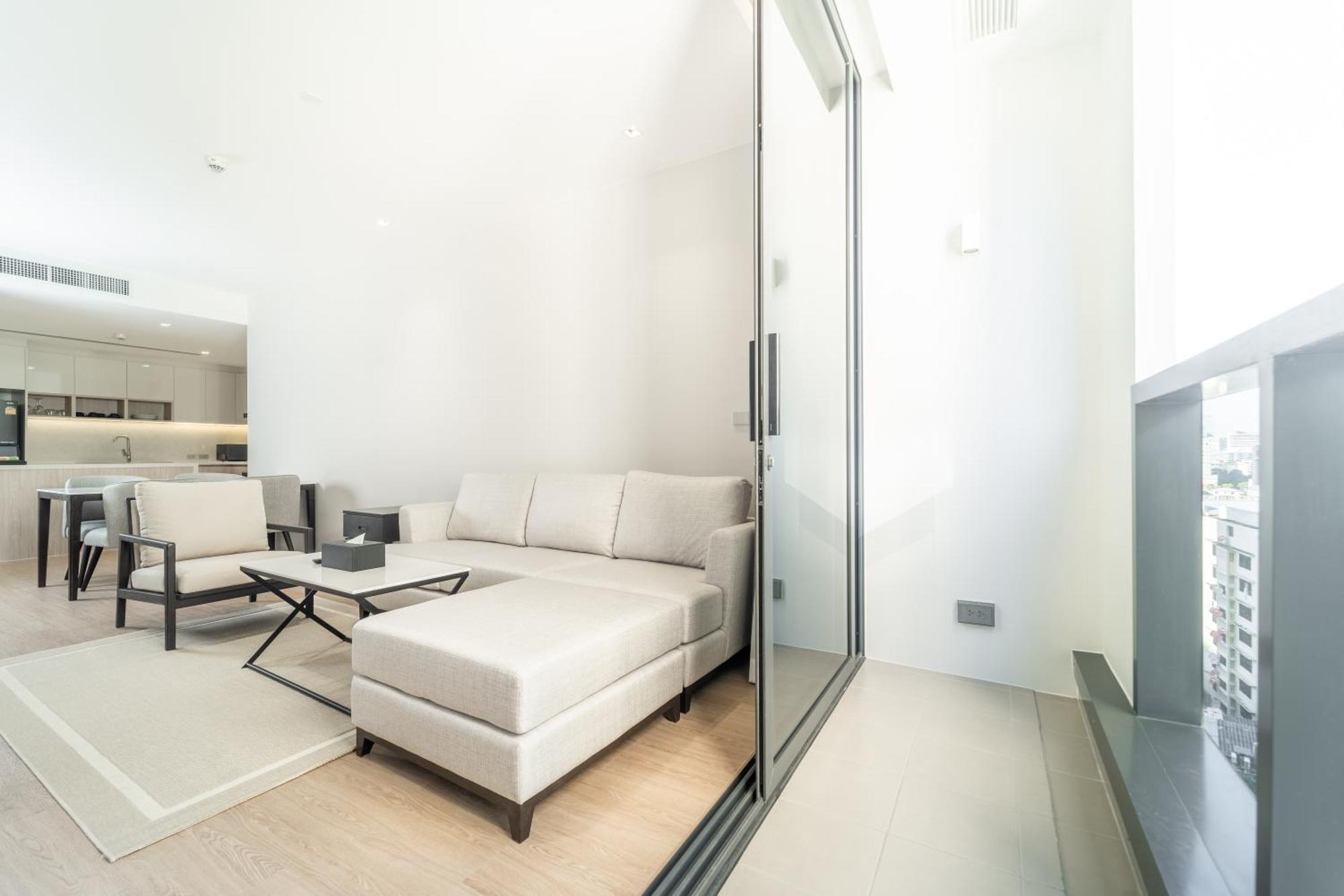 Gm Estate Hotel And Executive Apartments Sukhumvit 20 Банкок Екстериор снимка